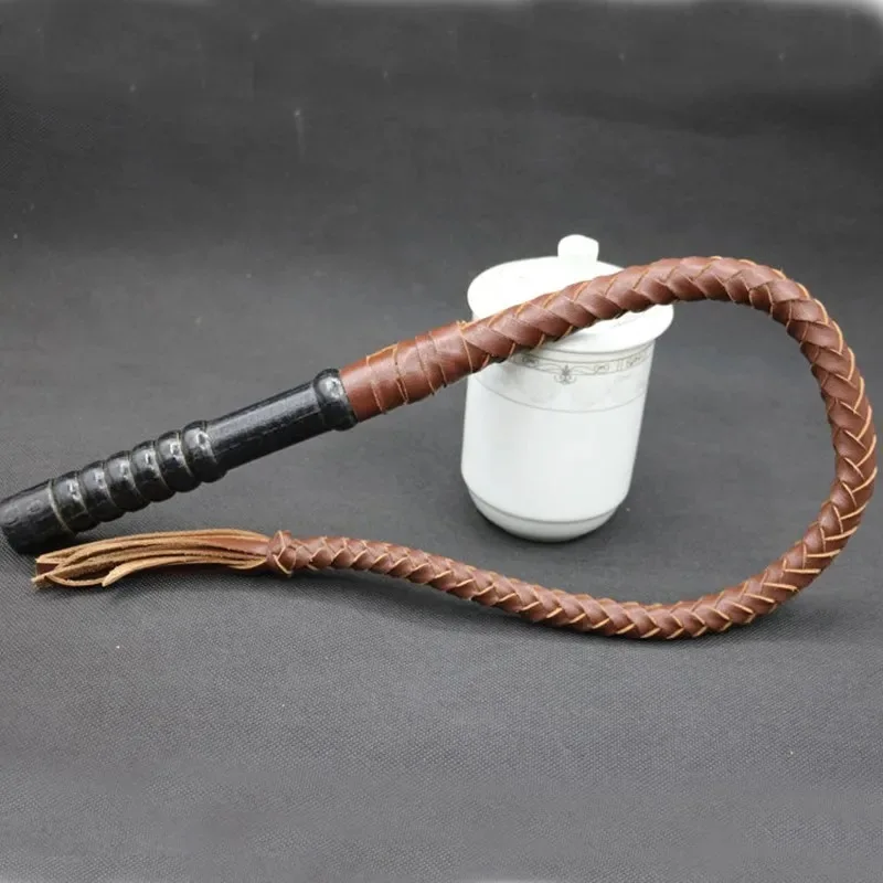 Hand Made Braided Riding Whips Horse Riding Equipment Racing Bull Leather Wood Handle Equestrian Horse Whip