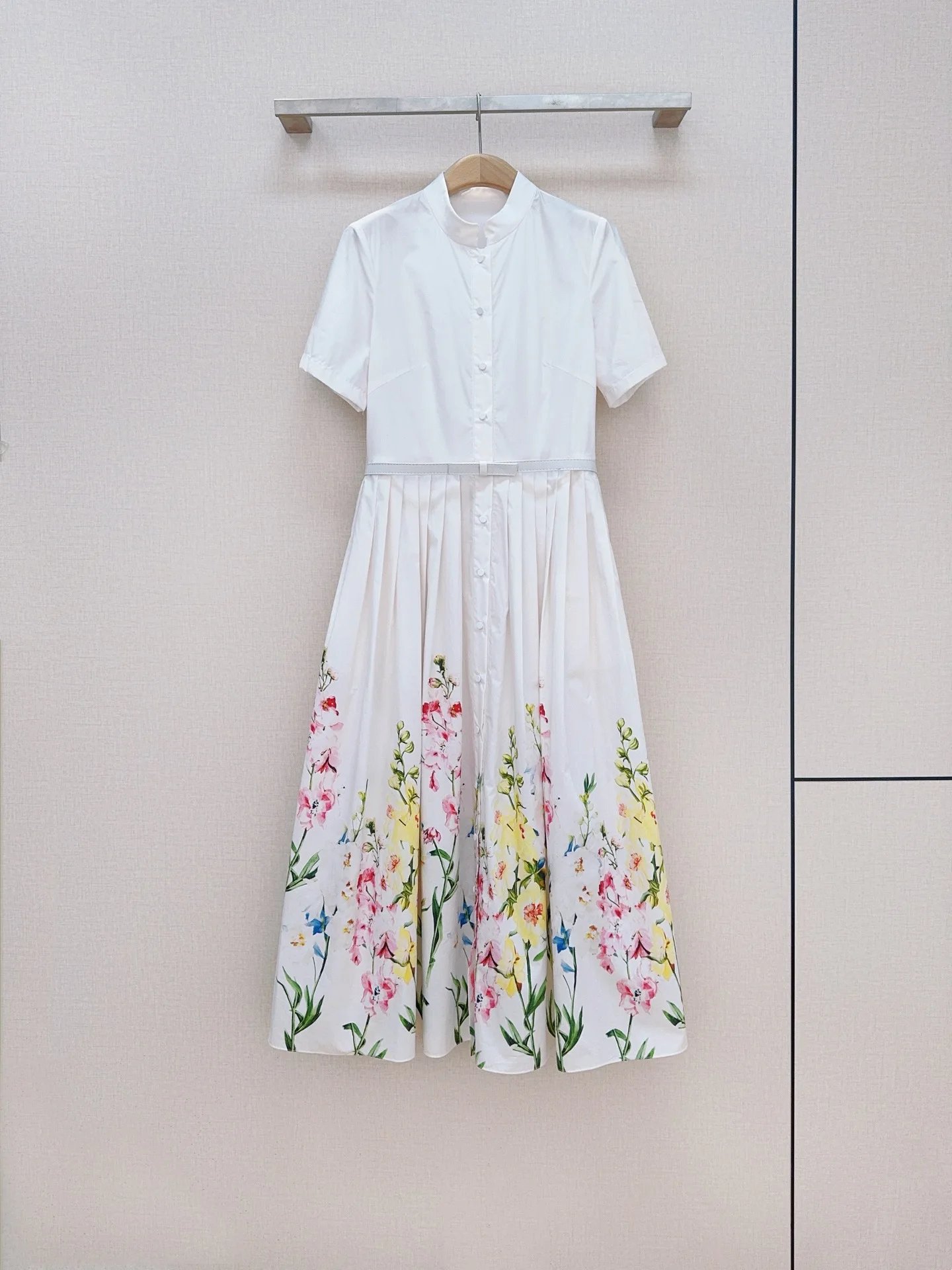 

Flower Print Women White Shirt Dress 100% Cotton Single Breasted High Waist Turn-down Collar Short Sleeve Loose Robe with Belt