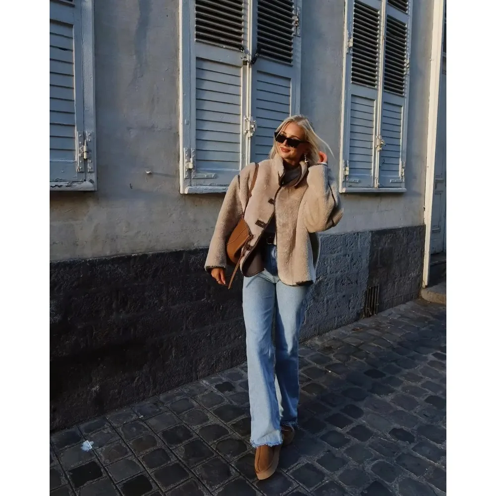 دافئ فضفاض جديد ملابس خارجية السيدات البيج كم طويل سترات رجالي الياقة المدورة الصوف امرأة معاطف علوية الإناث سميكة