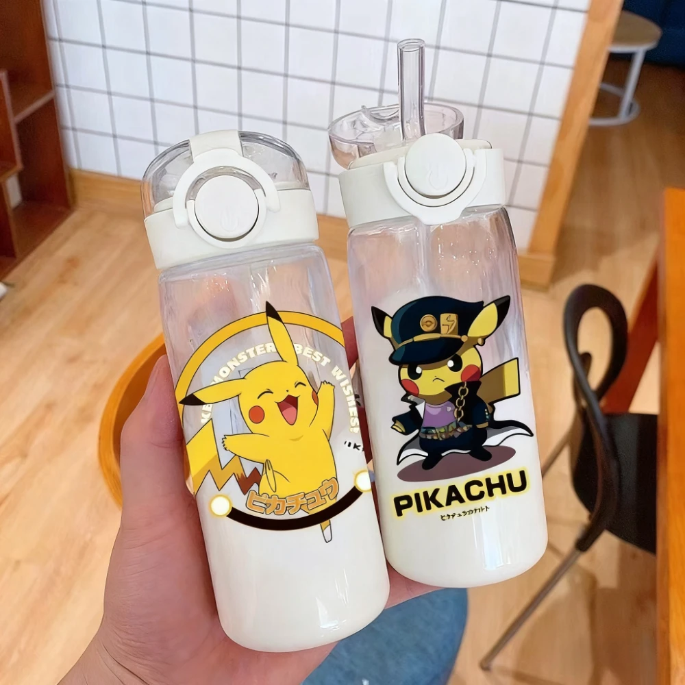 

MINISO Pokemon пластиковые бутылки для воды с соломинкой большой емкости портативные прозрачные детские бутылки для питья Пикачу 400 мл