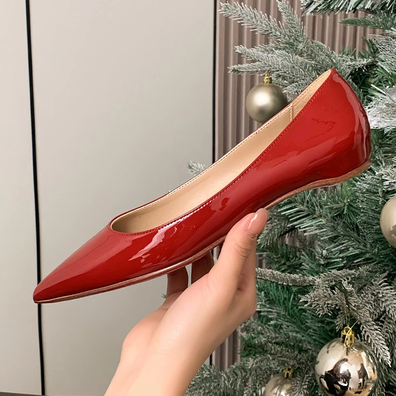 Women's Flat Shoes 2024 Popular New Shoes Red Shiny Bottom Elevated Flat Shoes Pointed Shallow Mouth Single Shoes Free Delivery