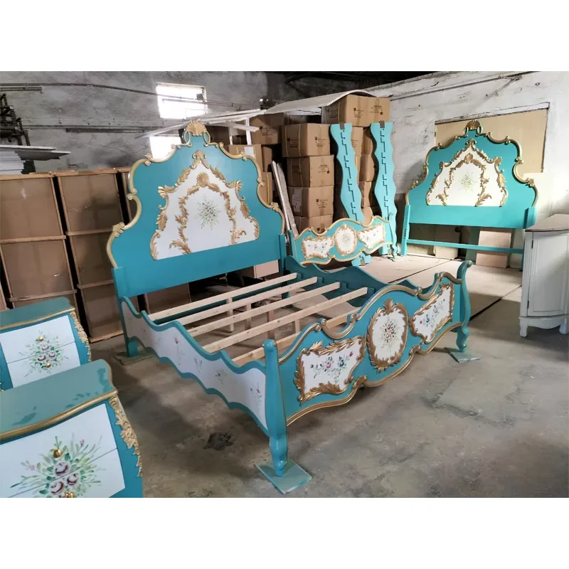 French Style Solid Wood Bed 1.8m Luxury Classical Painted Master Bedroom Furniture Wedding Bed Factory Wholesale
