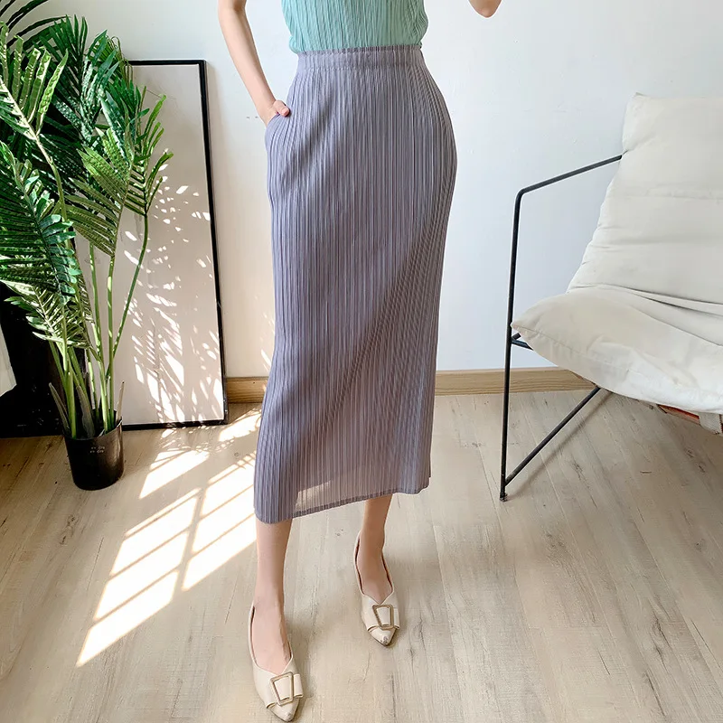 

Skirts For Women 45-75KG Autumn 2022 New Solid Colour Stretch Miyake Pleated High Waist Mid-Calf Length Casual Skirt Female