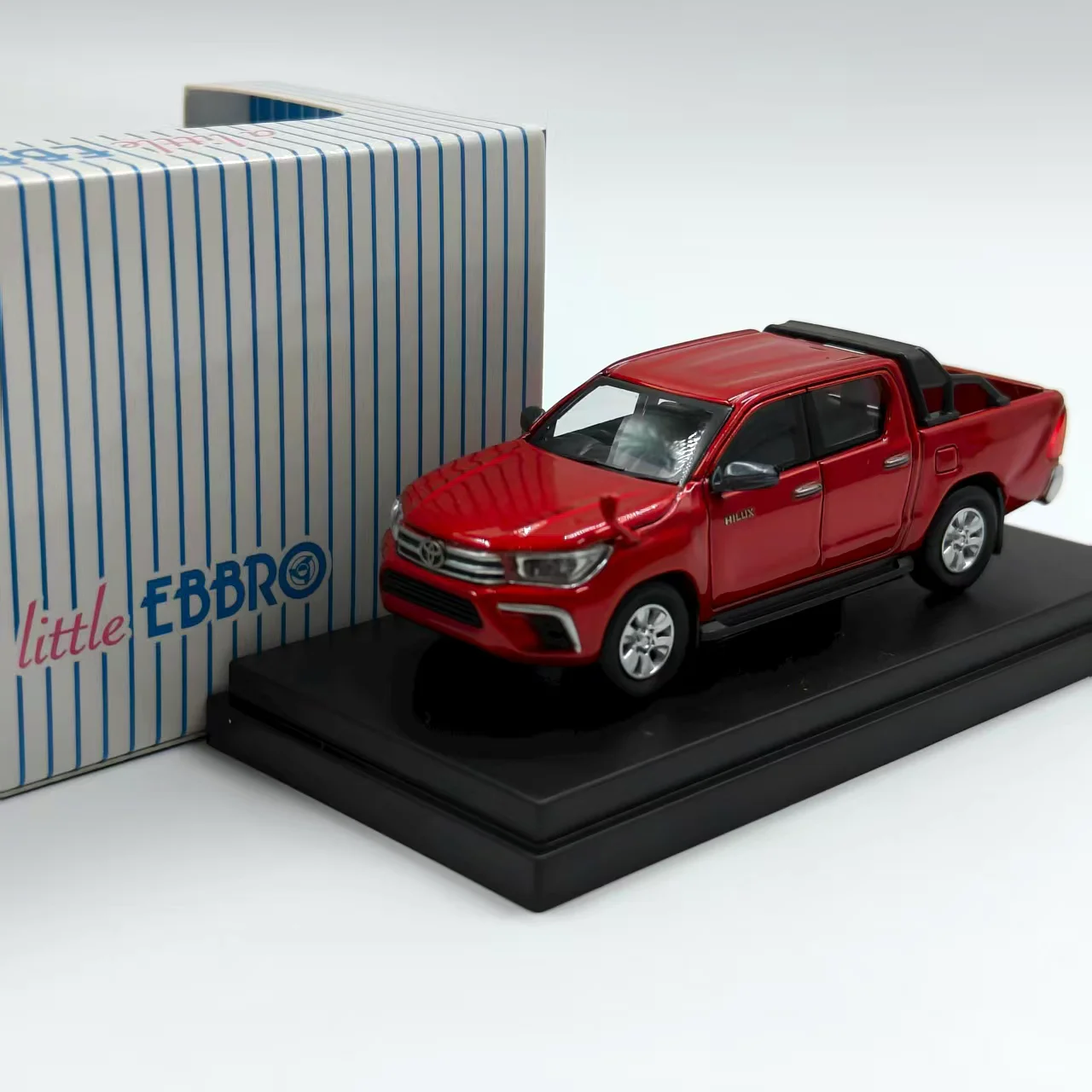 

Литой под давлением EBBRO масштаб 1:64 Toyota Hilux модель автомобиля из сплава Коллекционная игрушка в подарок сувенир дисплей орнамент