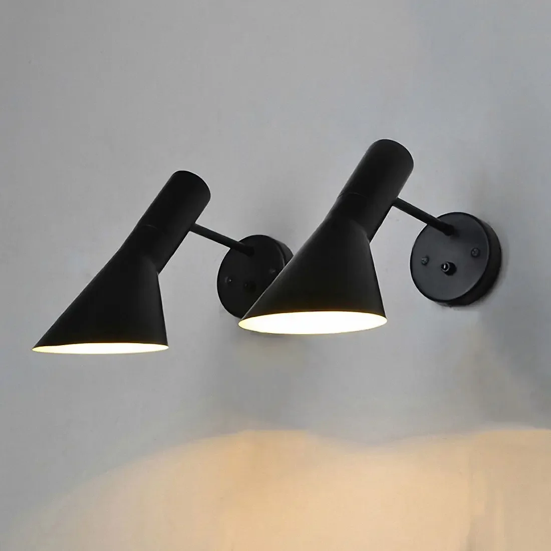 Modern Led Designer AJ applique da parete camera da letto soggiorno interruttore da comodino lampada Retro Black Iron navata tromba delle scale