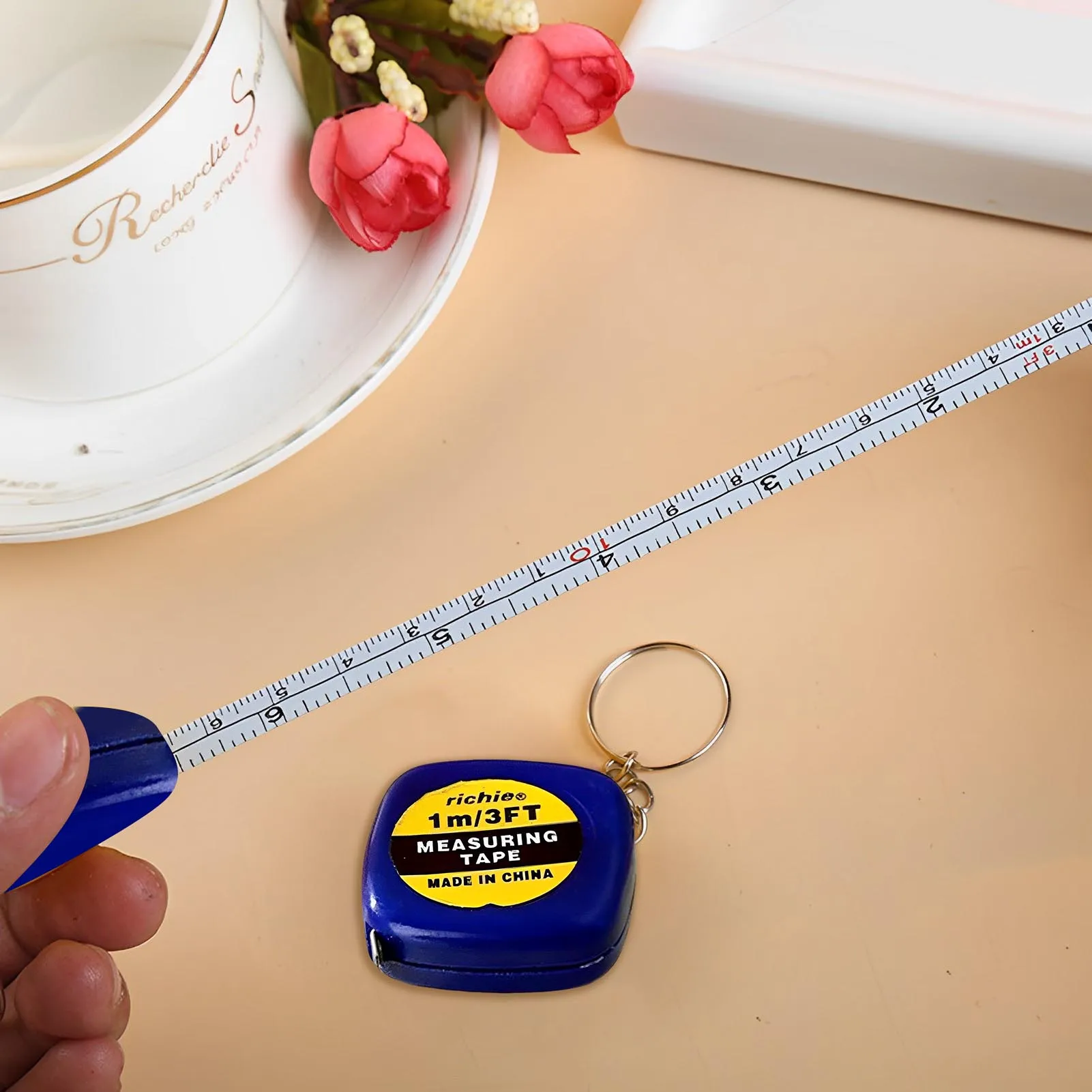 Portable Auto-Retractable Square Keychain Tape Measure, Mini Ruler with Keyrings for DIY Craft, Sewing,Pocket Measuring Tool