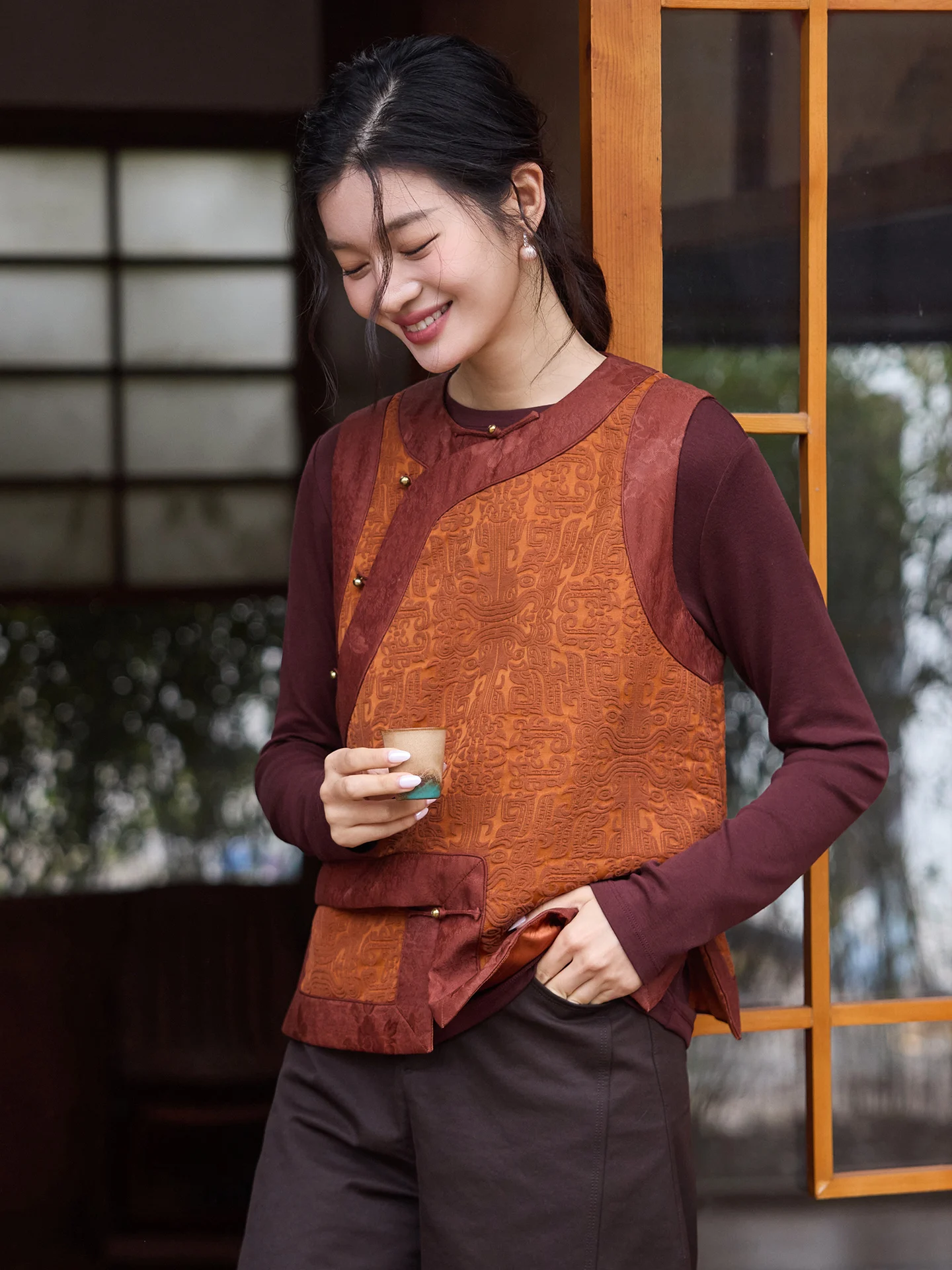 

Philothia Tang шелковый вышитый свободный воротник женский винтажный хлопковый жакет в китайском стиле с пуговицами ort Sve