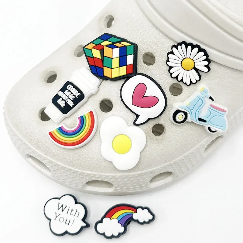 1Pcs 1Pcs Rainbow Rubik's Cube PVC Shoe Charms Daisy Motorcycle Design Upper Decorations Accessories Clogs Pins Buckle