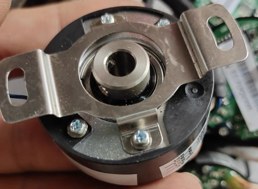 Uji encoder MH4-25LN65C7D bekas OK