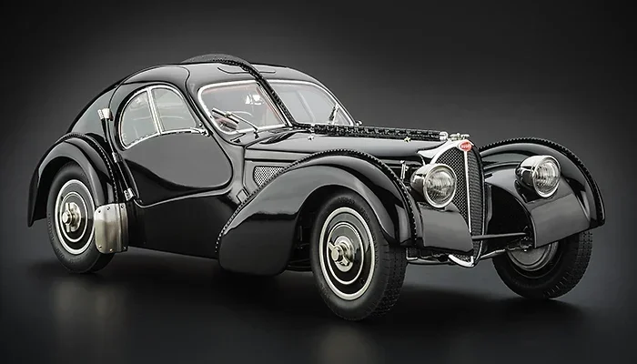 CMC 1:18 57SC Type Atlantic 1938 Vintage Car Simulation Limited Edition All Open Alloy Metal Static Car Model Toy Gift