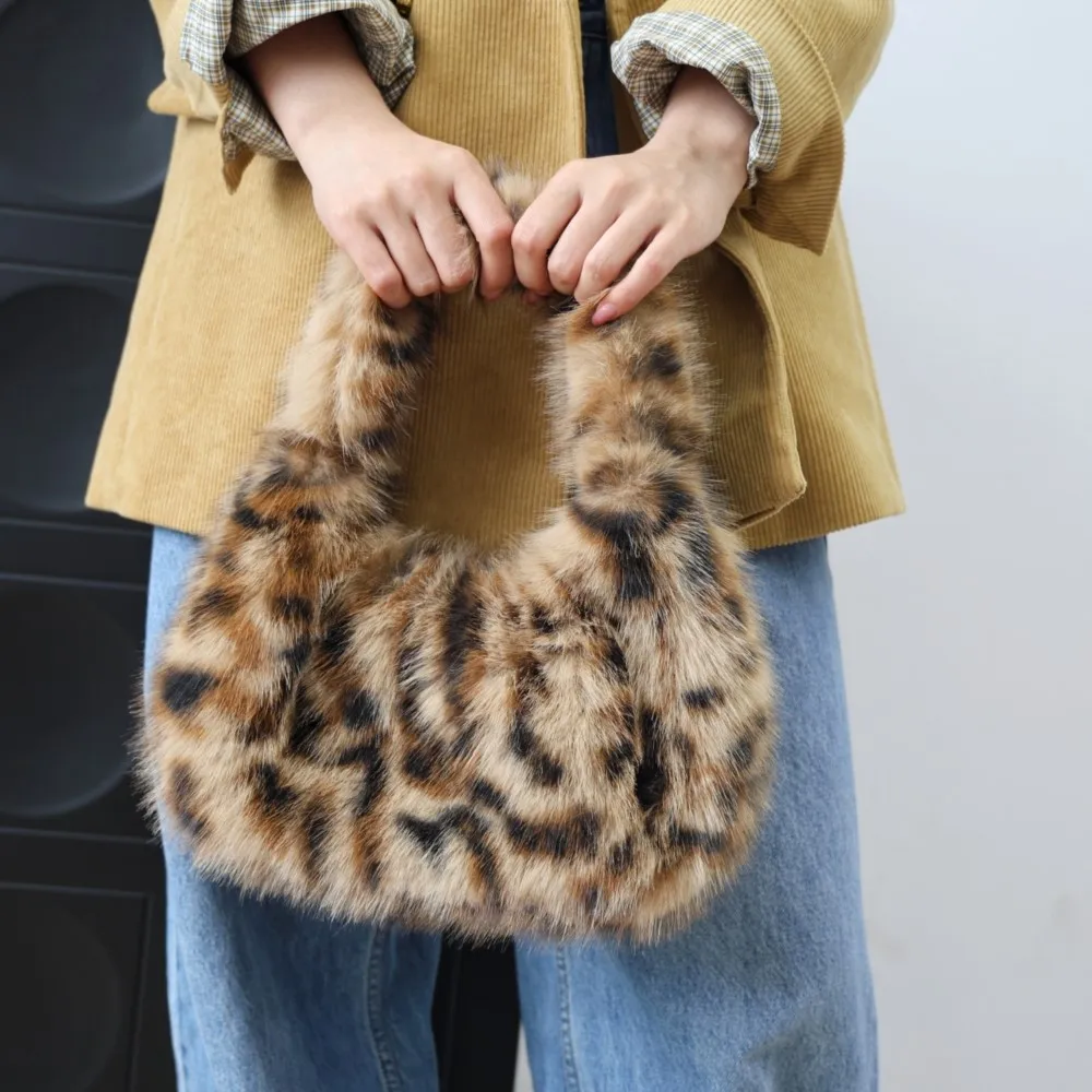 

Осень-зима 2022, женская роскошная сумка сложной мастерство, винтажная корейско-японская нишевая дизайнерская сумка-тоут из искусственного меха норки