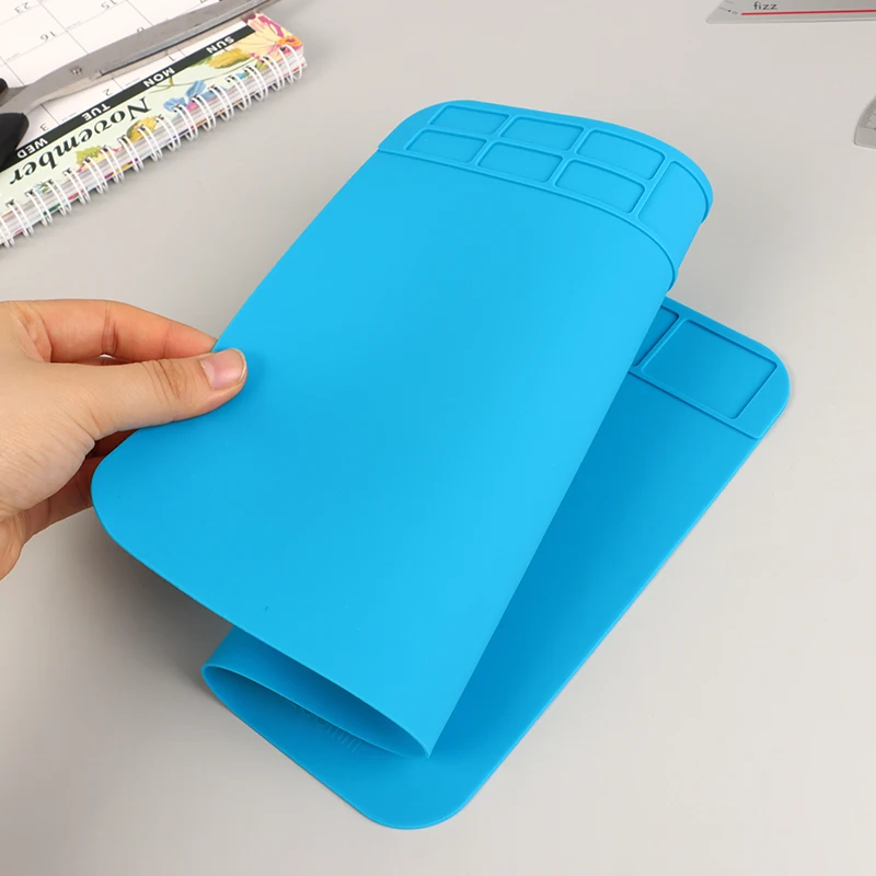 

Силиконовый термоизоляционный коврик ESD для пайки, 1 шт., высокотемпературный, для ремонта компьютеров и телефонов, для ремонта электроники