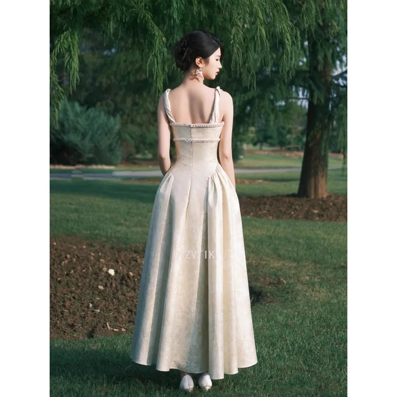 2025 女性スパゲッティストラップ花柄ミディドレスエレガントな背中の開いた Sleevelss 大きな裾 A ラインドレス 2025 女性パーティーイブニングドレス