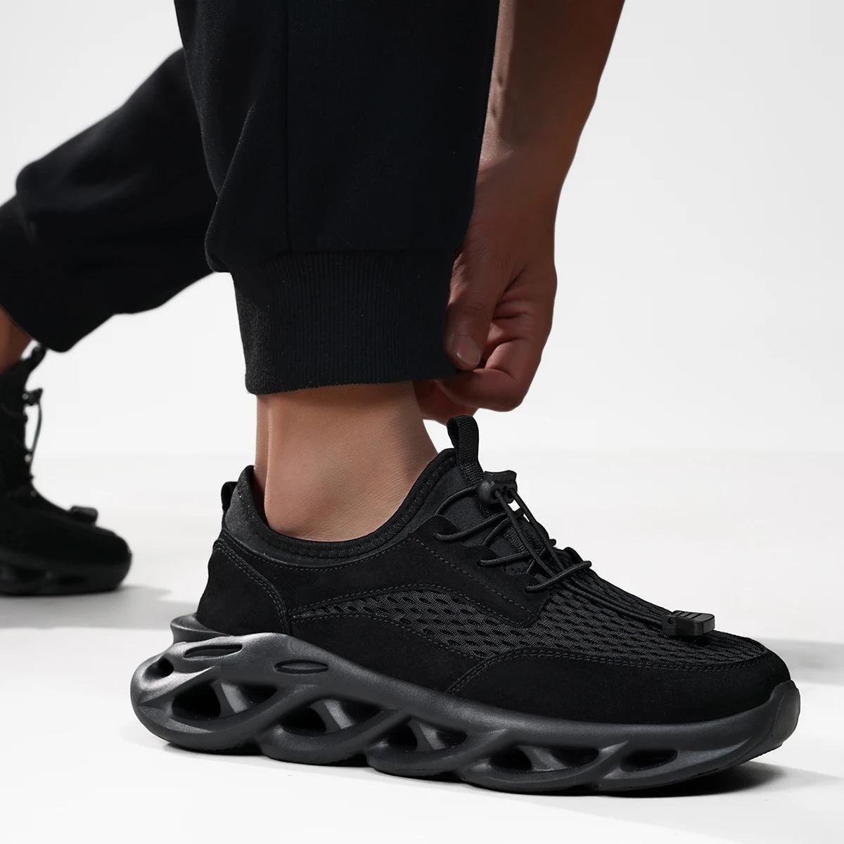 Confortable Men Walking Sneakers Solid Black Fashion Casual Sport Shoes