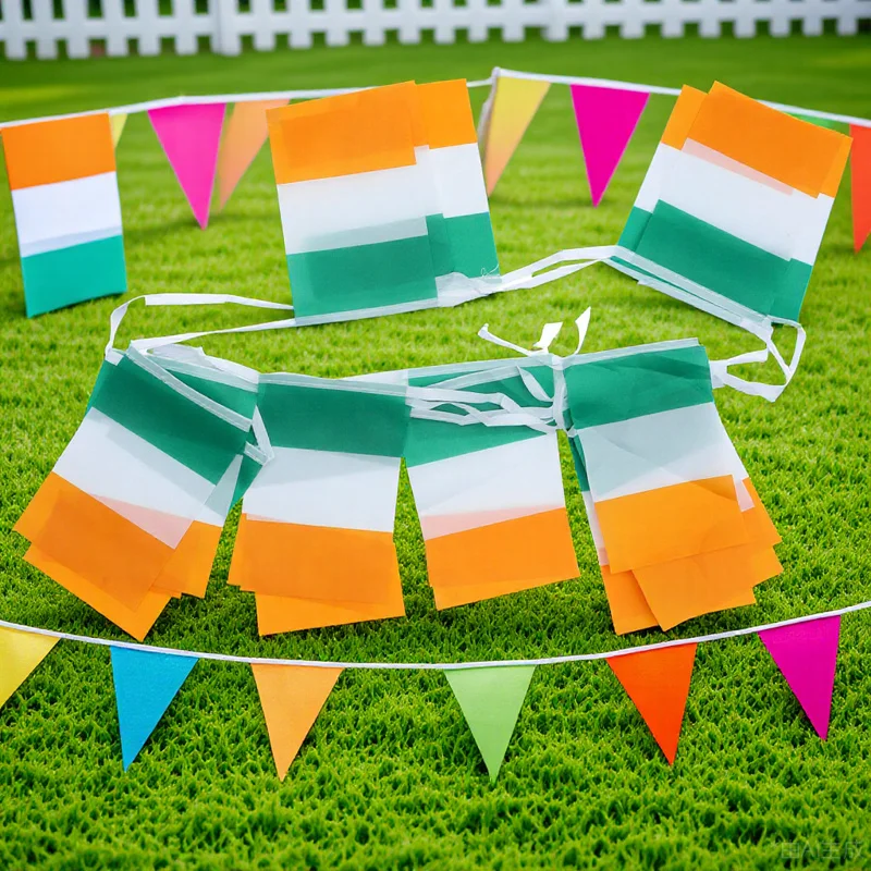

Irish Flag Bunting String Banner St Patricks Day Party Decor Outdoor Indoor Hanging Flags Festival Decoration Bunting