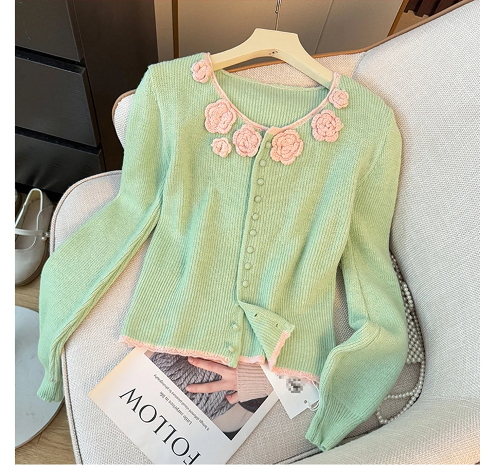 

Flower Appliques Round Neck Knit Sweater Women's Sweet Long Sleeve 2025 Early Autumn Knitwear Loose Single Breasted Design Tops