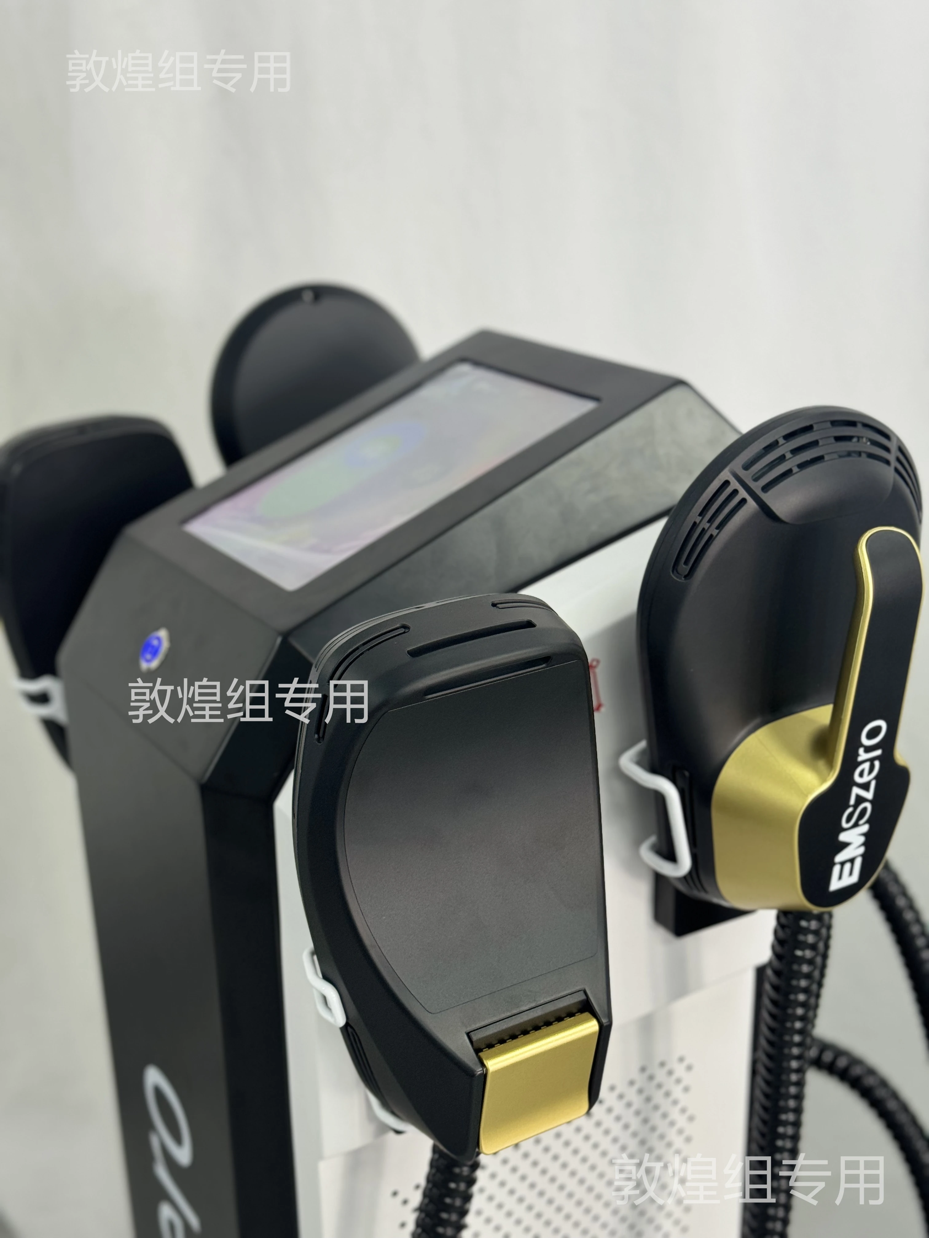 

EMSzero HIEMT RF High Intensity Vibration Pulse Electronic Body Shaping Massage Muscle Massage 15 Tesla 6500W