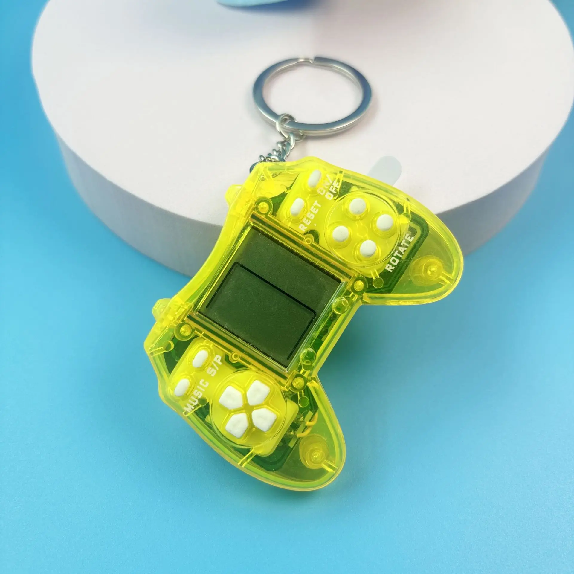 electronic keychain Console Built-in 26 Games Video Game Handheld Game Players Toys Christmas Kids Gifts with Keychain