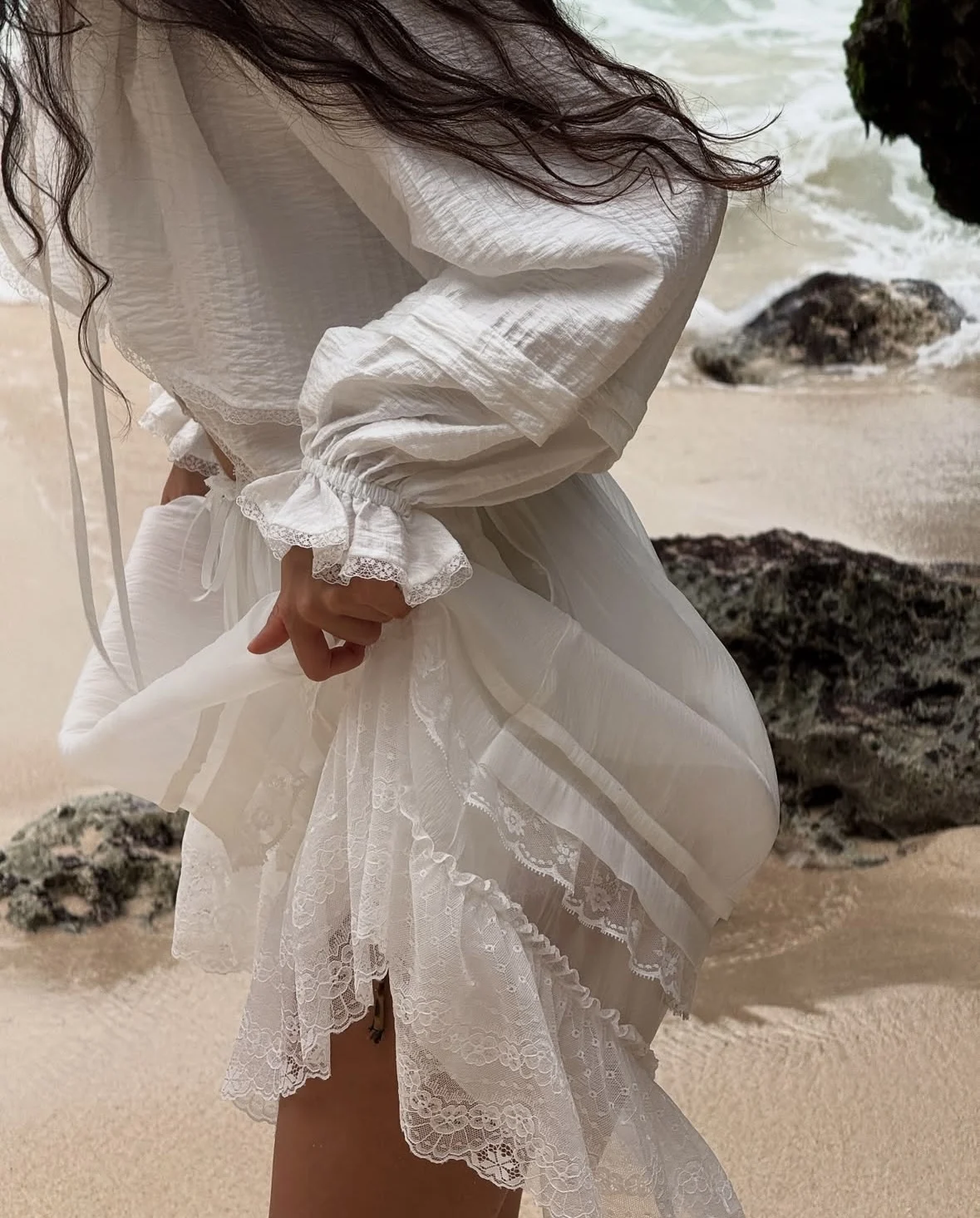 Sexy Chic Sheer Summer Skirt Women French Style Transparent Lace Tiered White Vocation Beach Ruffles Ladies Long Skirts New