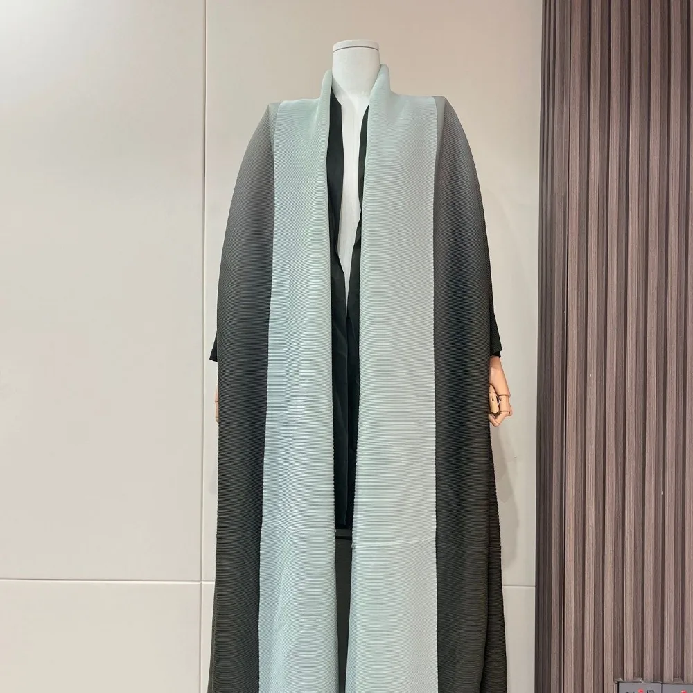 Middle East Fashion Robe Gradient Trench Coat Shawl Jacket Women\'s Pleated Casual Coat Long Scarf Tie Cardigan Long Sleeve