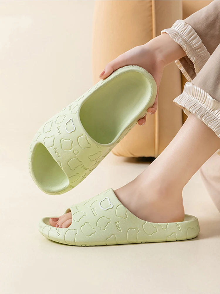Zomer EVA-slippers voor dames en heren - Antislip badkamerslippers, zachte dikke zool paar sandalen voor binnen- en buitenkleding - afbeelding 2