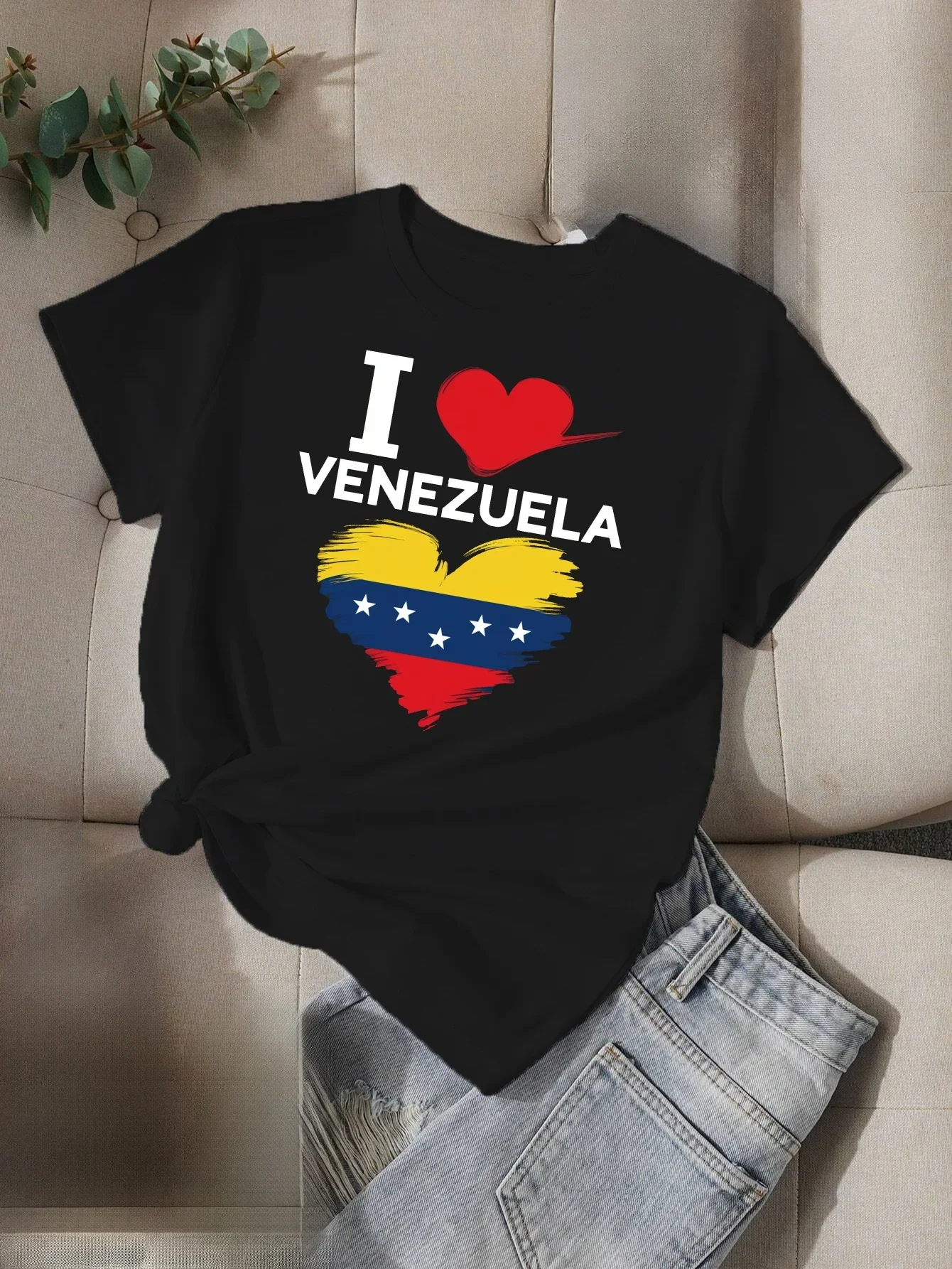 I VENEZUELA Women's Comfit T-shirt  Survived -USA Freedom -Donald J. Trump Menswear Streetwear Casual Short Sleeve T-shirt