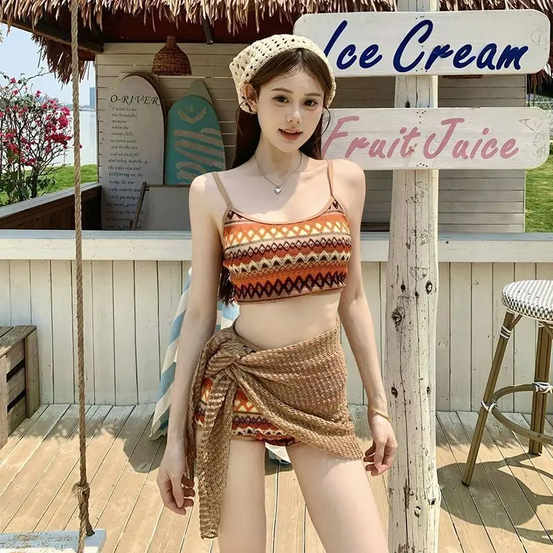 ชุดว่ายน้ำกระชับสัดส่วนสำหรับผ - Swimwear บทวิจารณ์และราคา