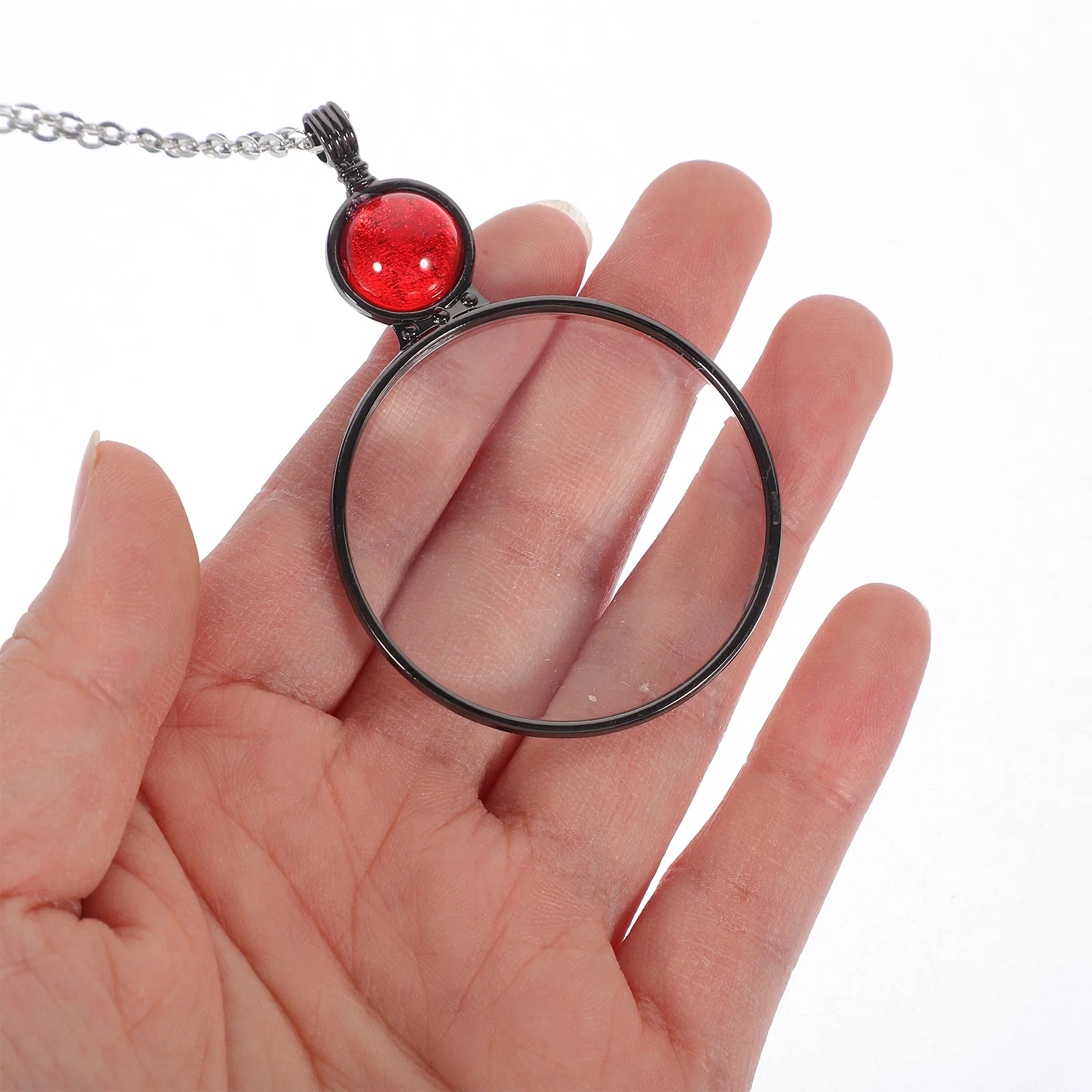 

3Pcs Magnifier Pendant Necklace Portable Reading Magnifier with Chain Clear Optical Lens for Small Prints Vintage Jewelry Decor