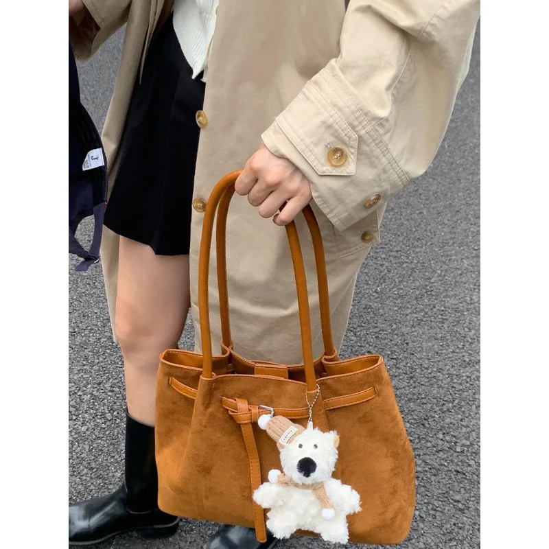 Hand Bag Retro Style Bag Autumn And Winter New Arrival Large Capacity Fleece Bag Commuter Shoulder Bag Women's Carry Boston Bag