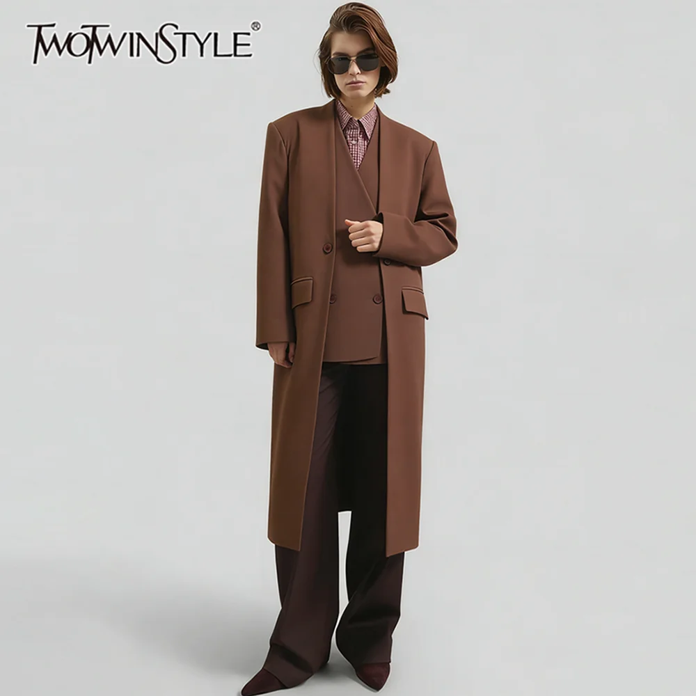 

TWOTWINSTYLE Solid Loose Spliced Pockets False Two-piece Trenchs for Women V Neck Long Sleeves Design Sense Trench Female New