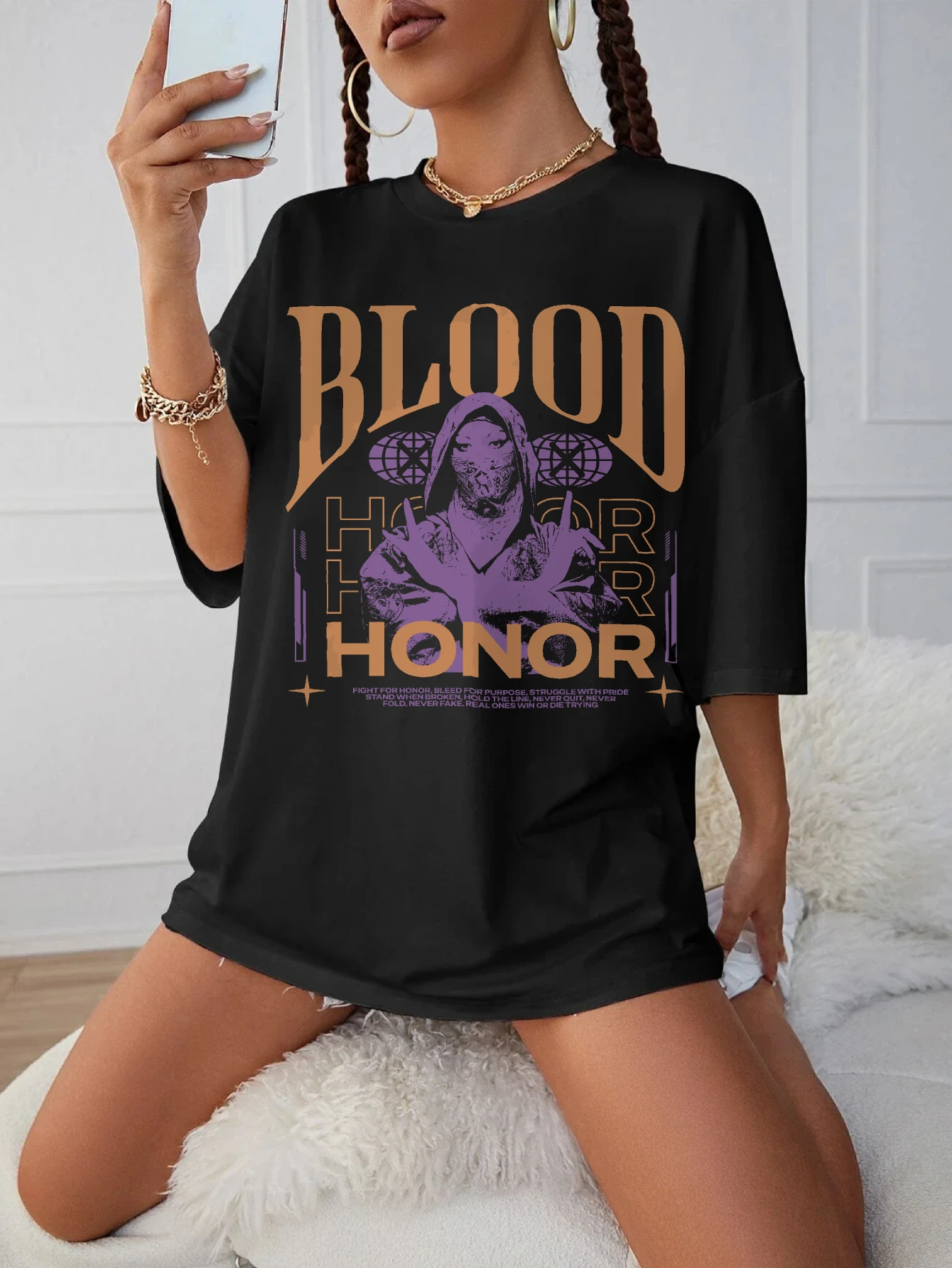 

BLOOD Plus Size Black Round Neck Top for Women Comfortable Soft Halloween T-Shirt Autumn Holiday Clothing for Fall Season