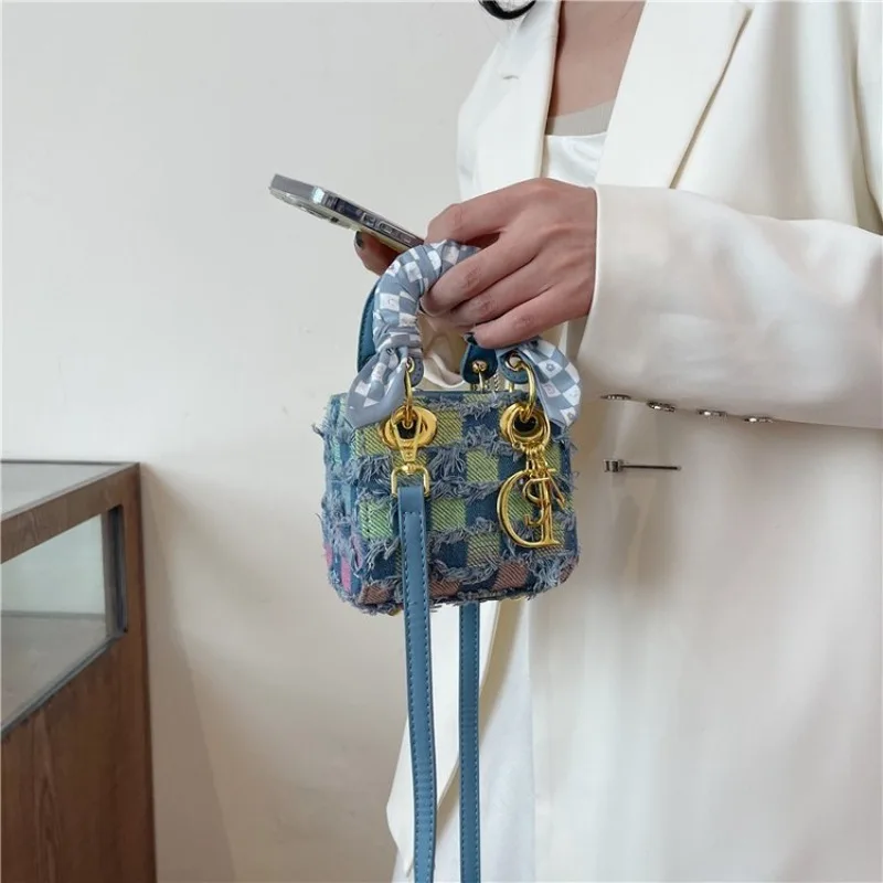 

Creative Crossbody Bag For Students Unique Pattern Retro Style Portable Daily Use Campus Style Handbag New Arrival