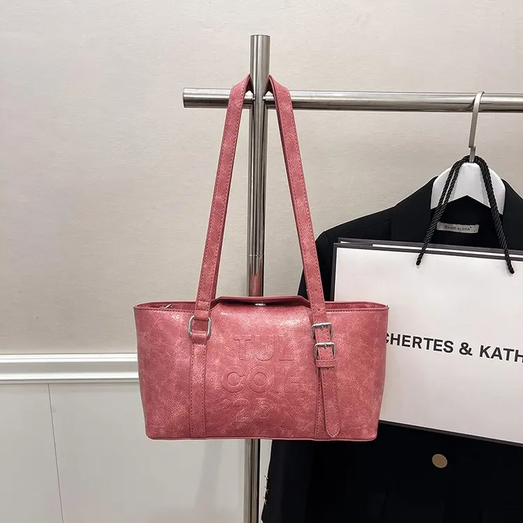 

‌2025 Spring-Summer Embossed Letter Tote Bag – Retro Fashion Shoulder Bag, Large Capacity Designer Handbag for Women
