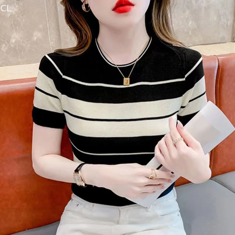 Summer Korean Striped Round Neck Short Sleeve Slim Knitted T-shirt For Women