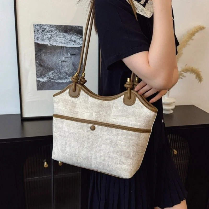 

Popular Women's Crossbody Bag In Soft Leather, Classic Elegant Handbag For Ladies By Luxury Brand Inspiration