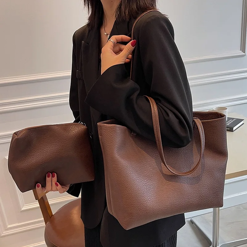 

Big bag, women's 2025 new versatile and atmospheric tote bag, casual soft leather shoulder bag, large capacity feeling