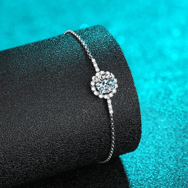 MINWEEN 1CT Real Moissanite Bracelet for Women Round Cut Sparkling Party Jewelry S925 Sterling Silver Adjustable Chain