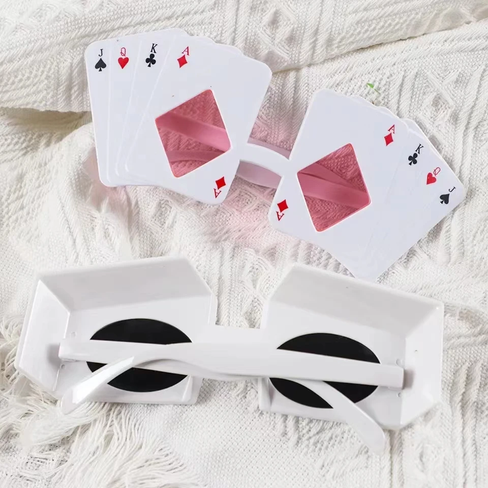 Gafas de dados de póker divertidas para adultos, gafas de sol Jack Queen King Ace para fiesta de Las Vegas, Casino, decoración temática de naipes nocturnos, parte