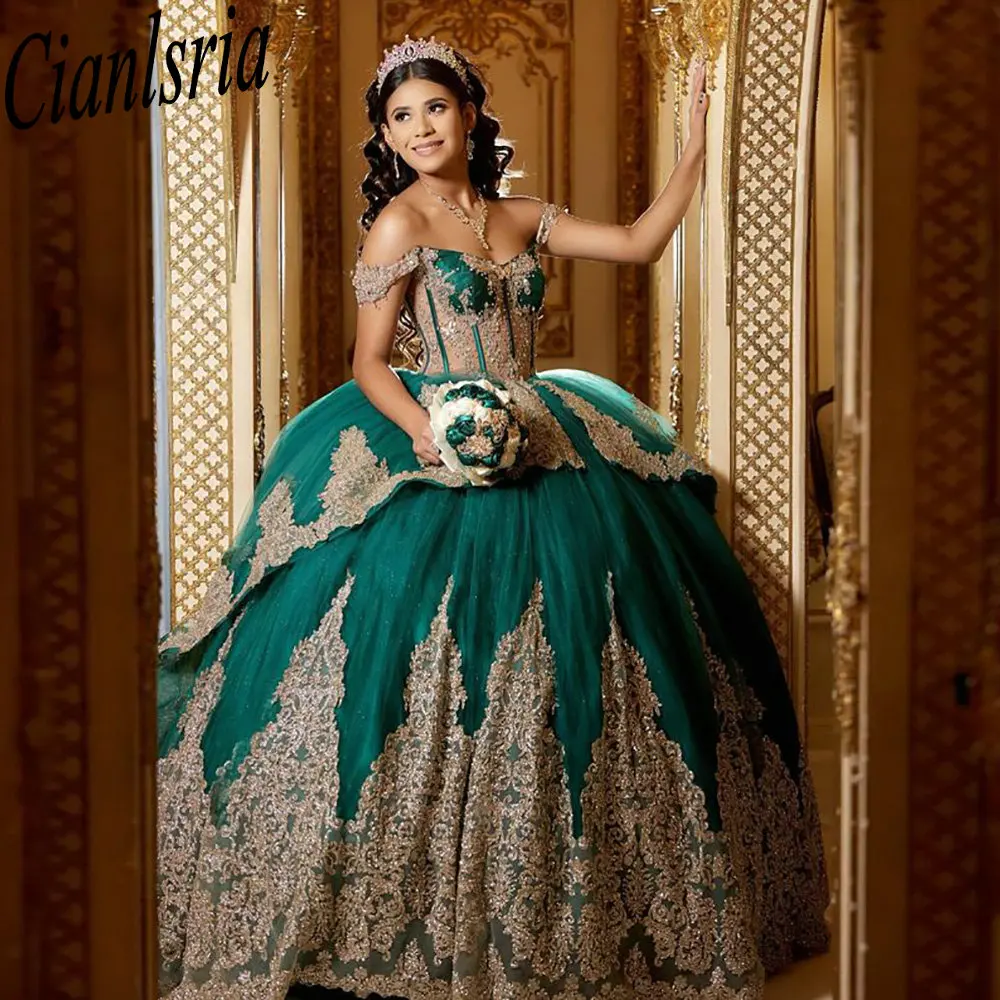 Emerald Green Illusion Off The Shoulder Ruffles Quinceanera Dresses Ball Gown Gold Appliques Lace Corset Vestidos De XV Anos