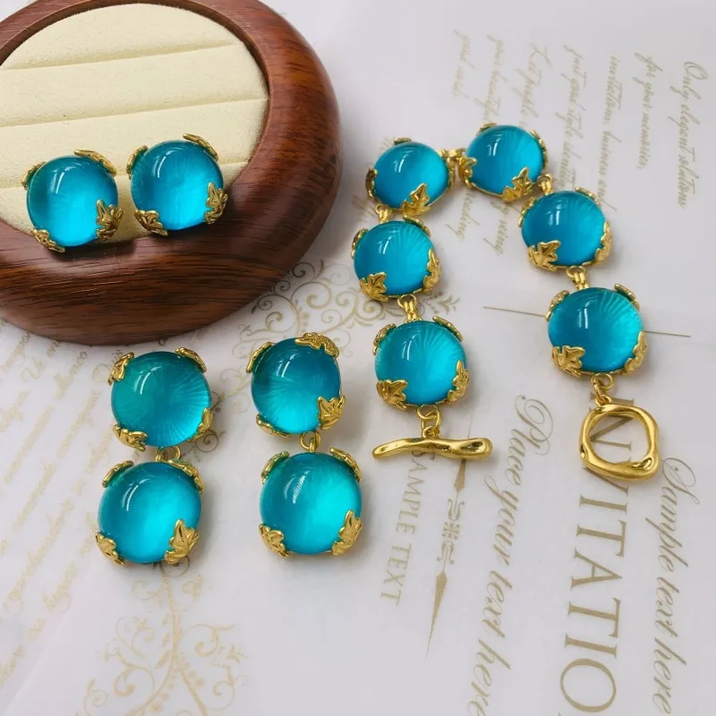 

Middle Vintage Western Vintage Pure Copper Glass Inlay Set Heavy Industry Haze Blue Bracelet Earrings Necklace Ring for Women