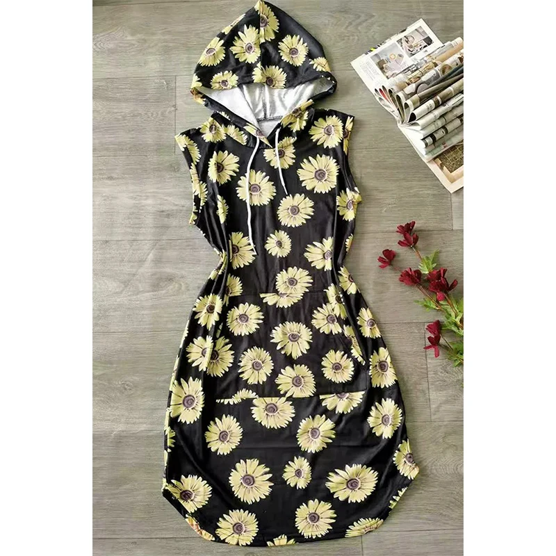 

Leopard Sunflower Print Sleeveless Hooded Dress with Pockets
