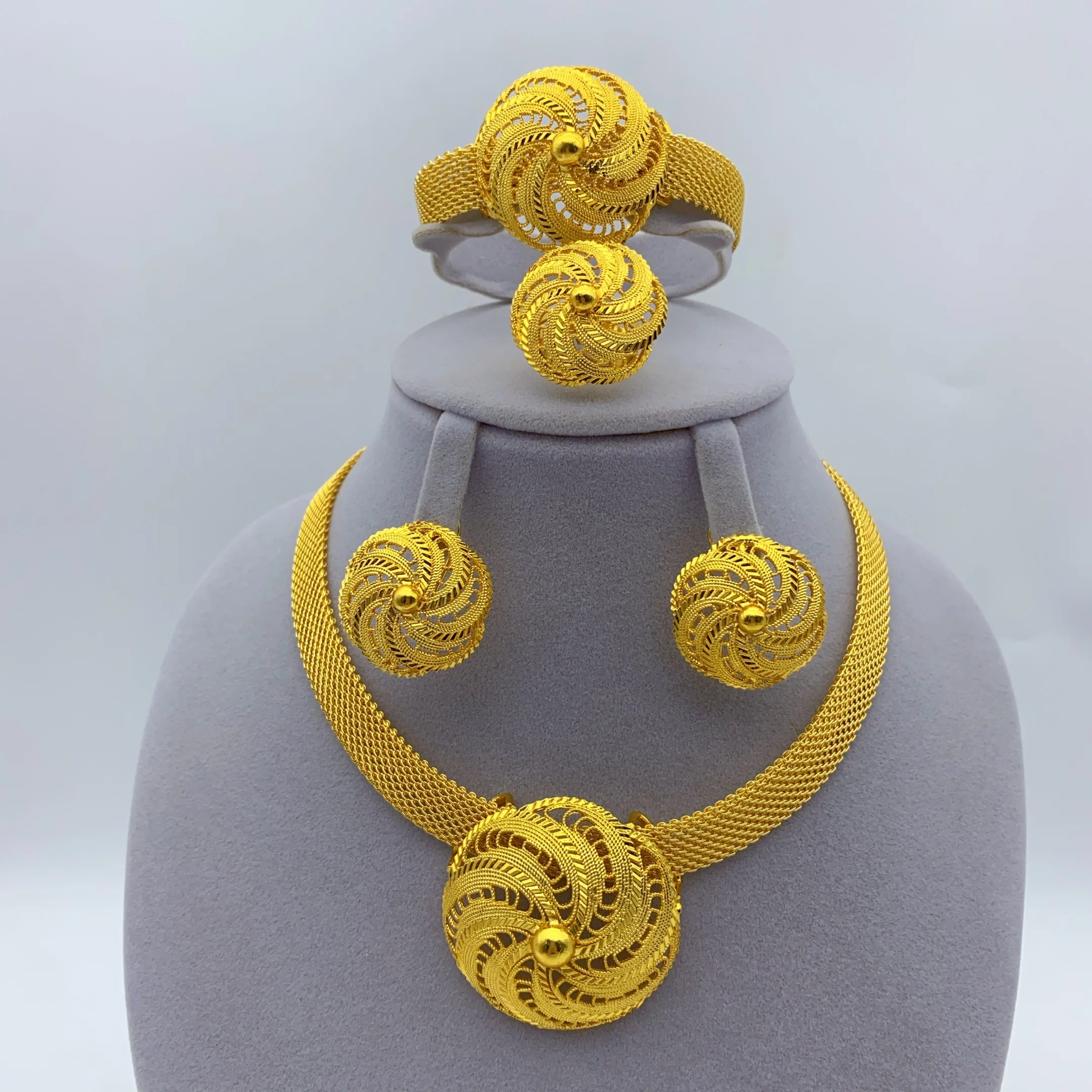 Luxury Dubai Round Necklace Sets For Women Wedding Gold Plated African Jewelry Set Indian Jewellery Anniversary Gifts