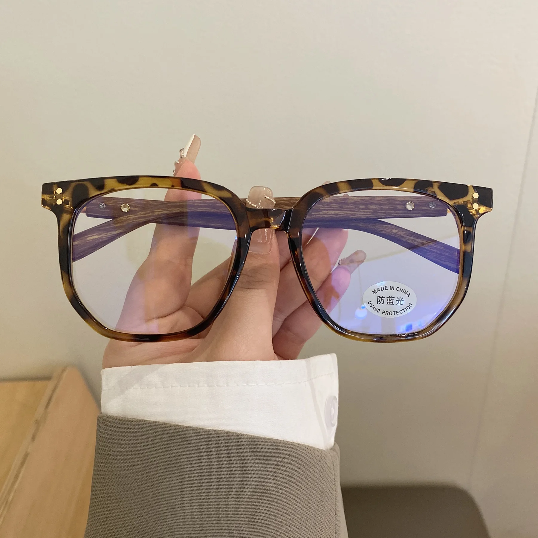Vintage Große Rahmen Holzmaserung Bein Myopie Brille TR Anti Blau Licht Schmerzen Brillen High Definition Presbyopie Brille für Frauen – Detail 6