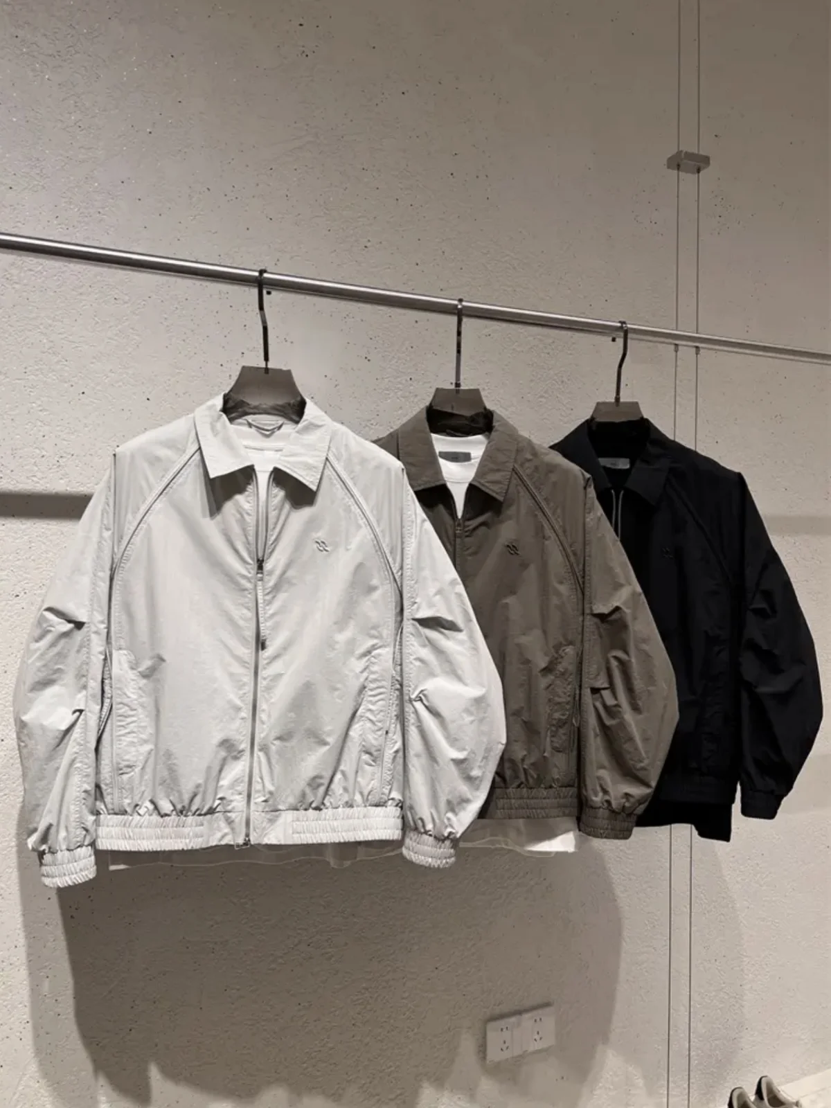 

Men's Spring Autumn Casual Jaet Breathable Me Collar Design Splice Line Structure Faionable Versatile Outdoor Coat