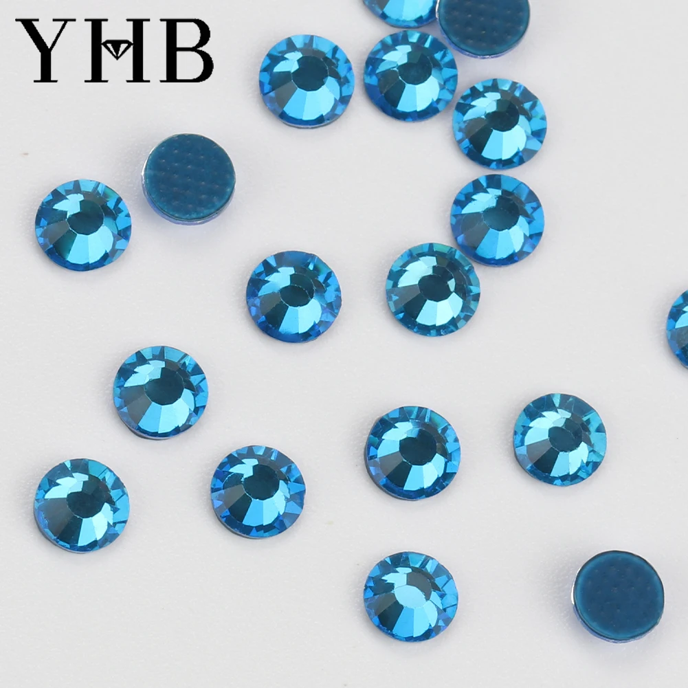 YHB Y107D ~ Y147D nuovo ferro su lacca di cristallo effetti Delite Hot Fix strass lampeggianti per scarpe borse indumento Nail Art fai da te