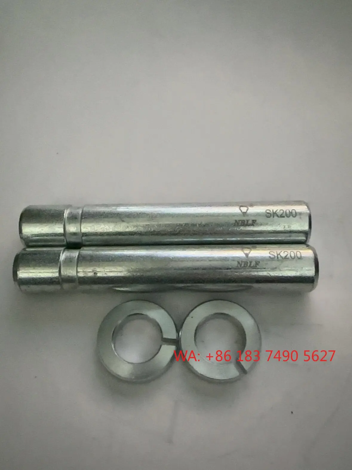 S K200 210-8/10 bucket tooth pin 5 sets