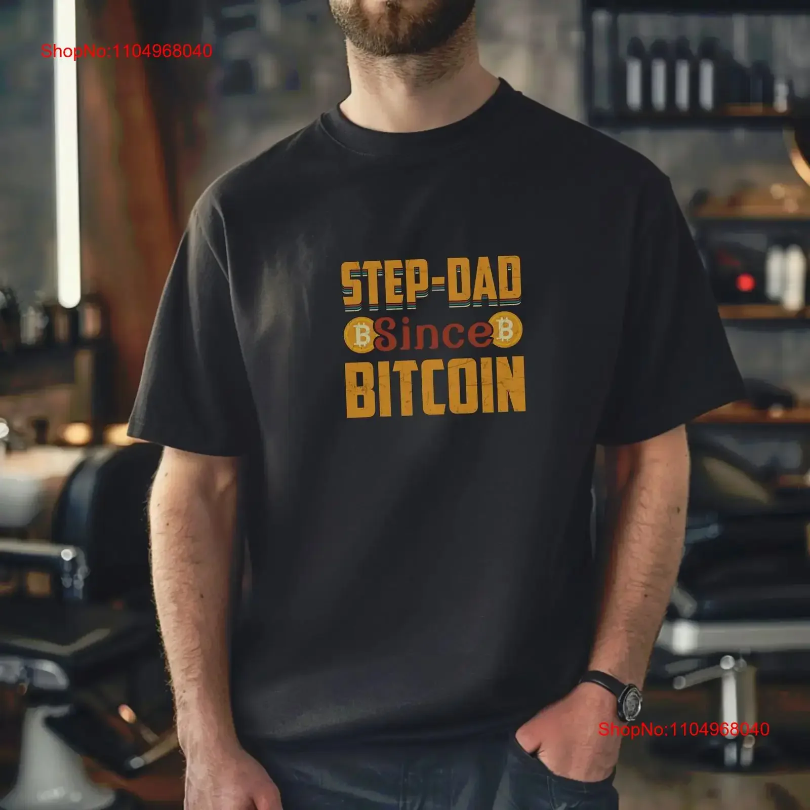 T-shirt Stepdad since Bitcoin HODLT Minimalist Crypto pour les passionnés de Blockchain Defi Ethereum Funny BTC vintage Washed