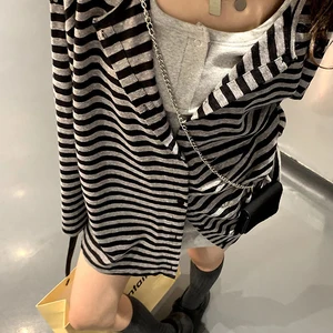 Long Mango Striped Strickerei von Frauen 8 Hauptverkaufsbluse gestreiftes Grunge - №4