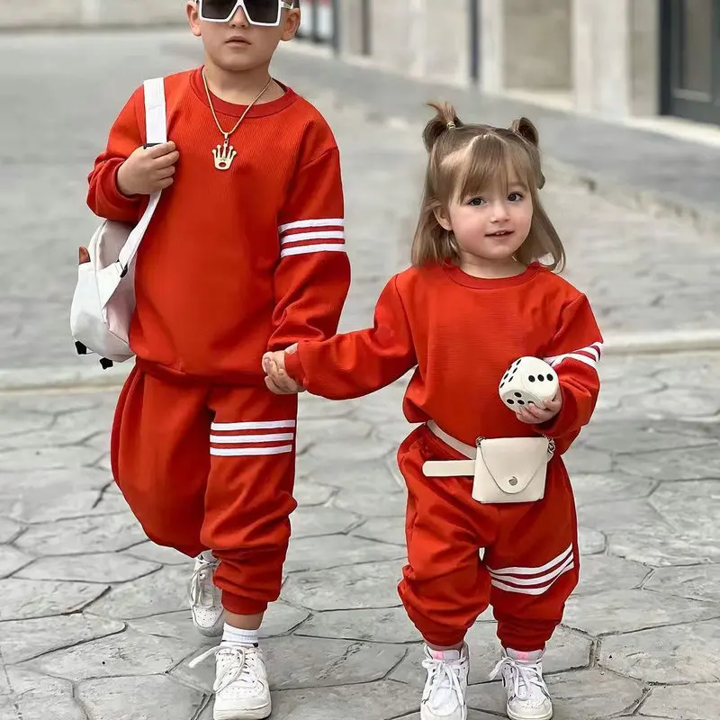 

1-8Y Kids Boys Girls Casual Clothes Sets Children's Autumn Tracksuits Clothing Outfits For Baby Loose Sport Shirts+Striped Pants