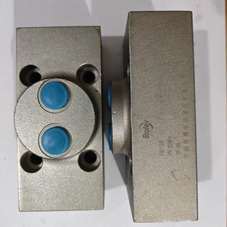 Two-way hydraulic lock F42-10 engineering truck outright cylinder tube pressure retaining valve M18 M14x1.5